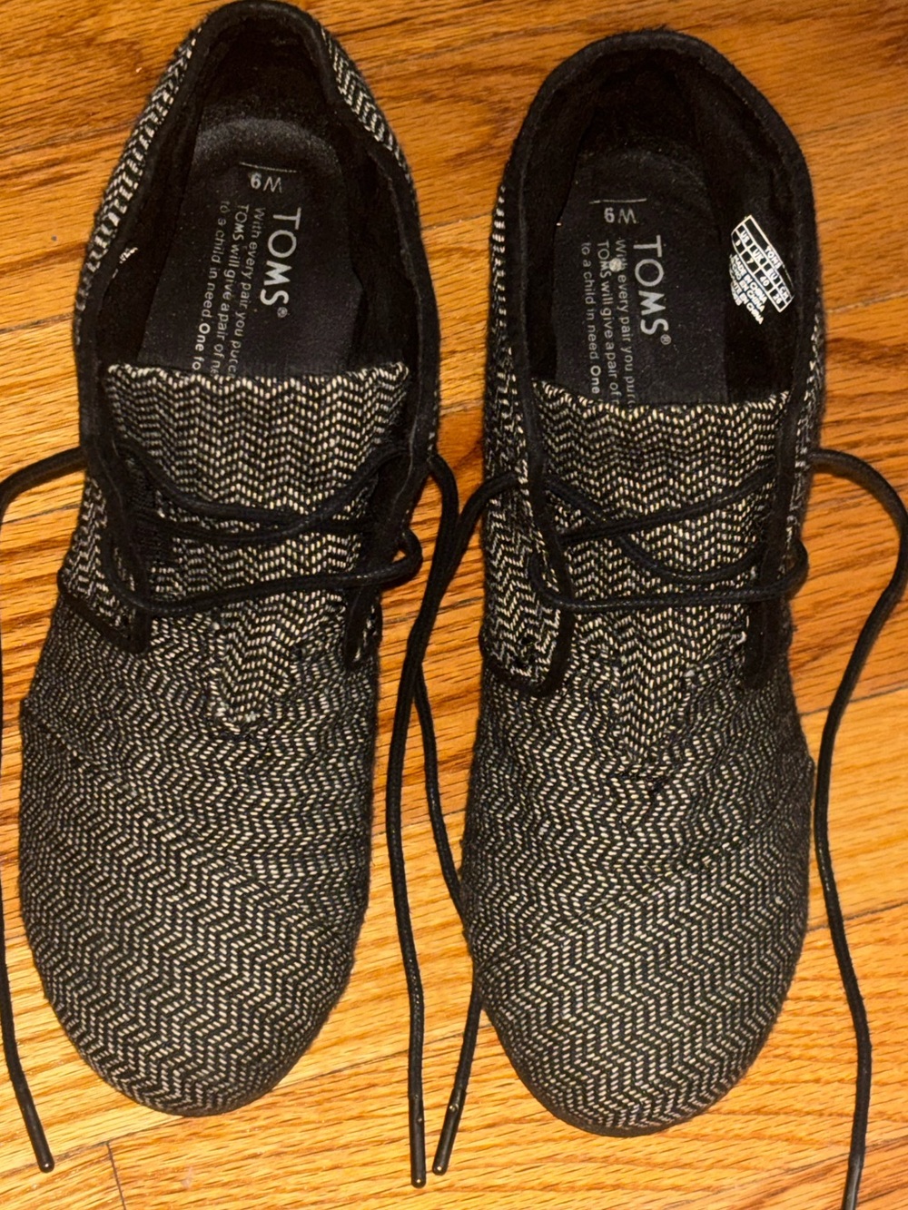 TOMS Black Gray Herringbone Lace Up Wedge Ankle Booties Size 9